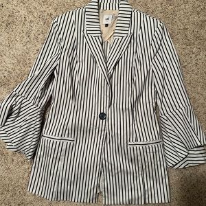 Cabi trumpet sleeve navy striped blazer